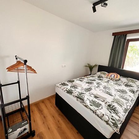 Perfekte Lage! Ganze Wohnung Burgblick Residenz Sankt Veit an der Glan Dış mekan fotoğraf