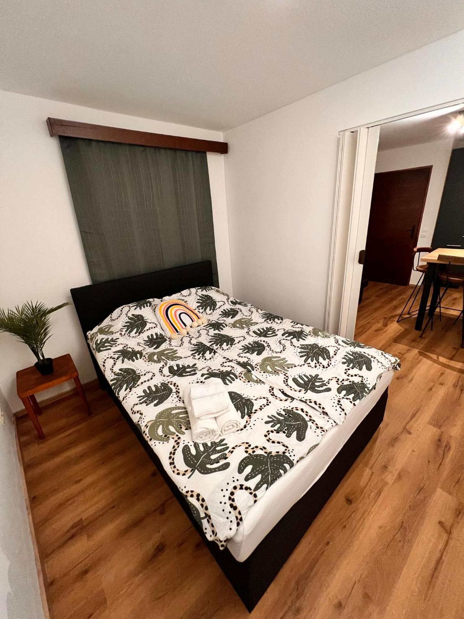 Perfekte Lage! Ganze Wohnung Burgblick Residenz Sankt Veit an der Glan Dış mekan fotoğraf
